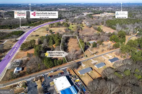 1000 Clark Dr, Ellenwood, GA 30294