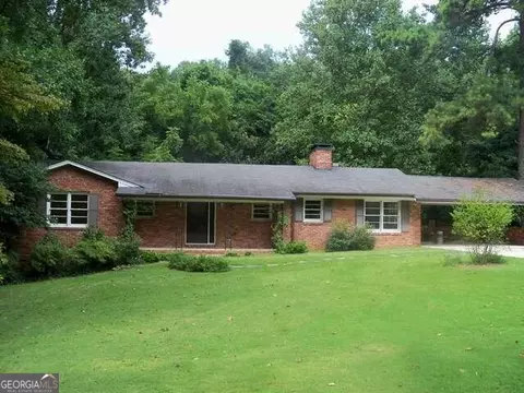 5950 Kayron Dr, Sandy Springs, GA 30328