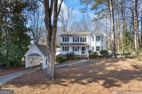 1661 Shamrock Trl SE, Smyrna, GA 30080