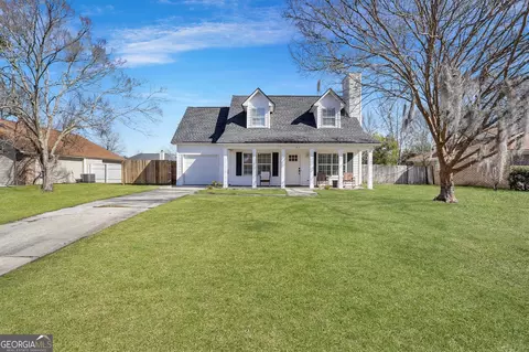 915 Piercefield Dr, Richmond Hill, GA 31324