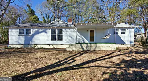 204 S Pine St, Walhalla, SC 29691
