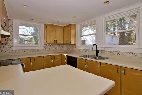 204 S Pine St, Walhalla, SC 29691 photo 12