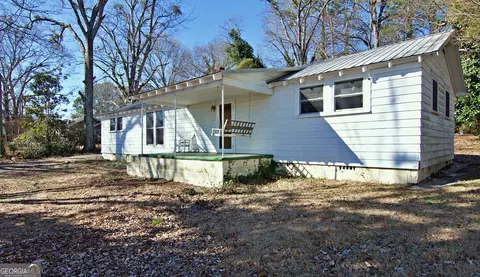 204 S Pine St, Walhalla, SC 29691 photo 2