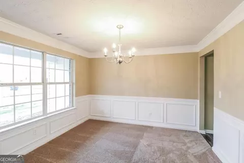 160 Middleton Dr, Covington, GA 30016 photo 4