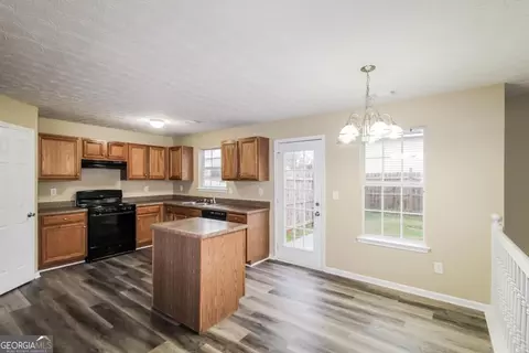 160 Middleton Dr, Covington, GA 30016 photo 6