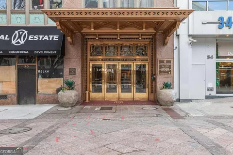 32 Peachtree St NW #1207, Atlanta, GA 30303
