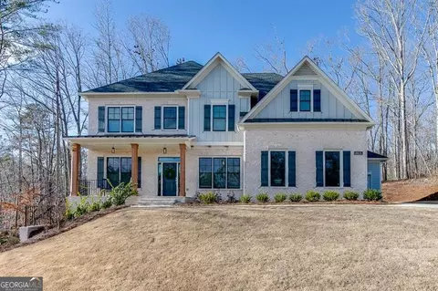 6824 Cherokee Rose Way, Flowery Branch, GA 30542