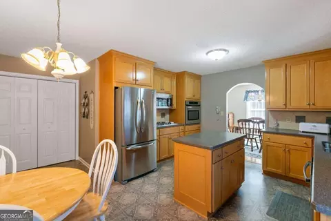 110 Walnut St, Canton, GA 30115 photo 17