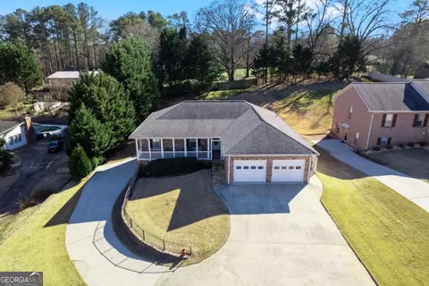 110 Walnut St, Canton, GA 30115