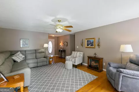 110 Walnut St, Canton, GA 30115 photo 13