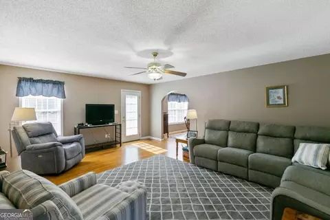 110 Walnut St, Canton, GA 30115 photo 11