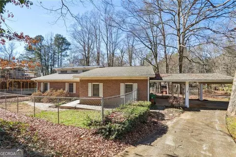 2987 Pheasant Dr, Decatur, GA 30034