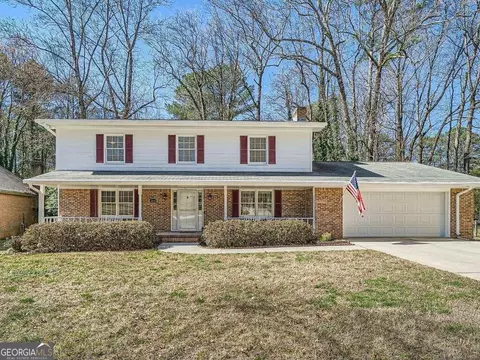 1910 Bramlet Ct, Tucker, GA 30084