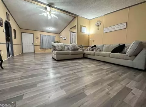 199 Pine Cir, Lagrange, GA 30241 photo 2