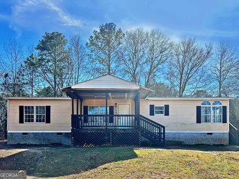199 Pine Cir, Lagrange, GA 30241 photo 1