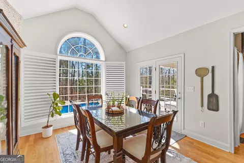 Dining - 122 Riverbluff Dr, Lagrange, GA 30240 photo 4 of 5
