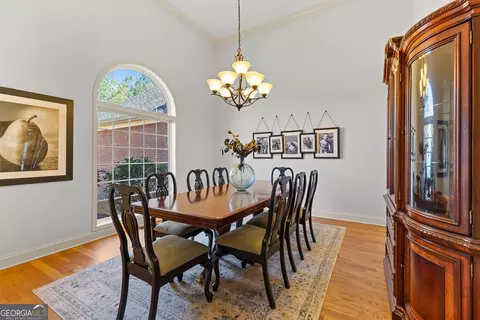 Dining - 122 Riverbluff Dr, Lagrange, GA 30240 photo 1 of 5