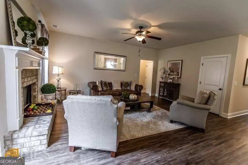  490 Homestead Cir #LOT 16B, Forsyth, GA 31029 photo 5