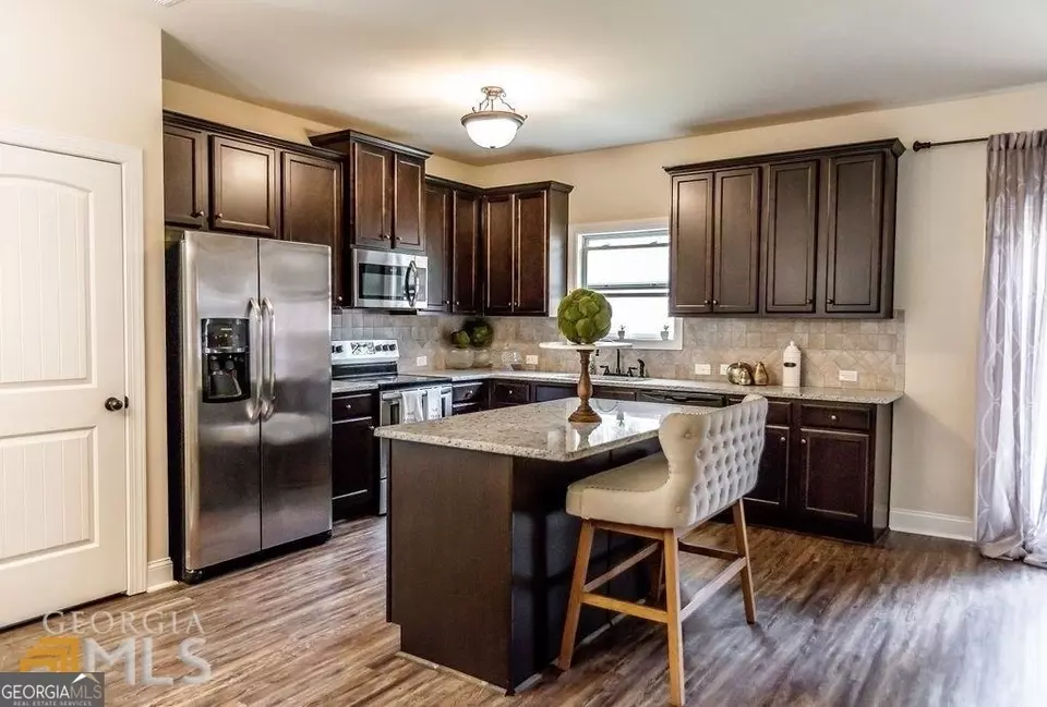 490 Homestead Cir #LOT 16B, Forsyth, GA 31029 photo 7