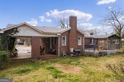 Exterior - 1524 Mize Rd, Toccoa, GA 30577 photo 6 of 13