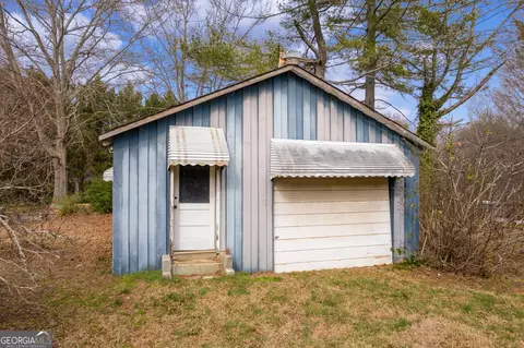 Exterior - 1524 Mize Rd, Toccoa, GA 30577 photo 12 of 13