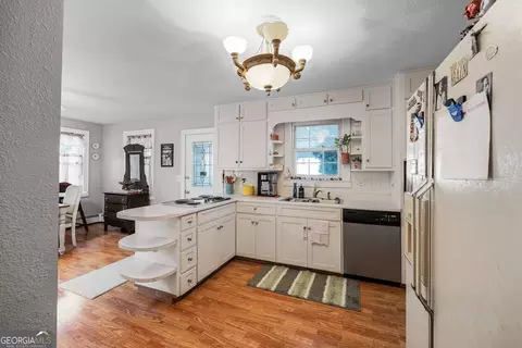 Kitchen - 1524 Mize Rd, Toccoa, GA 30577 photo 2 of 2