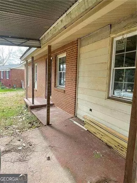 781 Needle Dr, Forest Park, GA 30297
