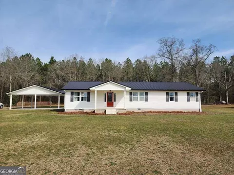 1486 County Farm Rd, Baxley, GA 31513