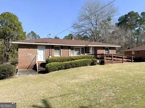 277 S Victory Dr, Lyons, GA 30436 photo 2