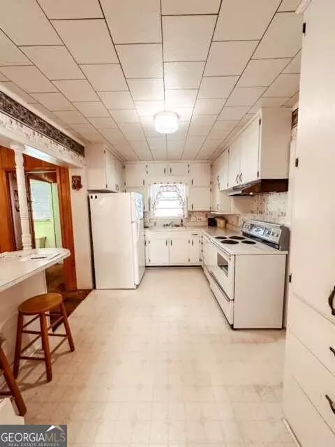 277 S Victory Dr, Lyons, GA 30436 photo 7