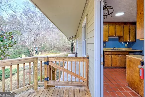 Exterior - 273 Chenocetah Ct, Cornelia, GA 30531 photo 5 of 20