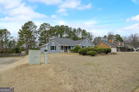 130 Millcrest Dr, Covington, GA 30016 photo 4