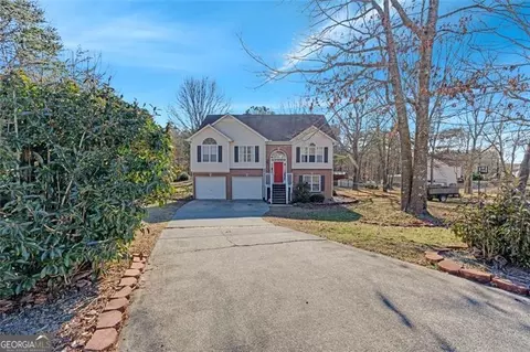12 Indian Valley Way, Rydal, GA 30171
