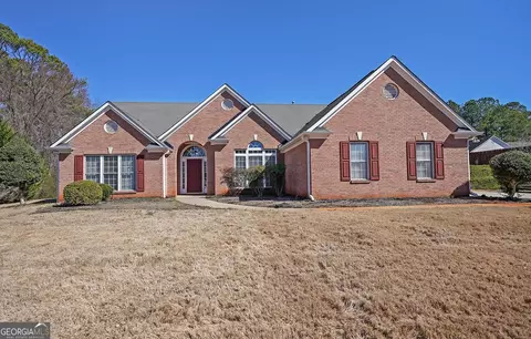 1602 Morning Crest Ln, Lilburn, GA 30047