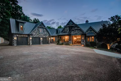 4164 Greyfield Bluff Dr, Gainesville, GA 30504