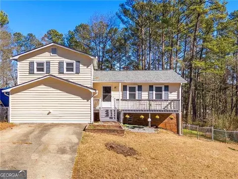 133 Driftwood Ln, Woodstock, GA 30188