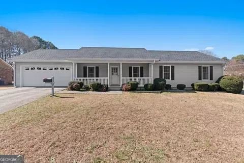 2287 Autumn Dr, Snellville, GA 30078