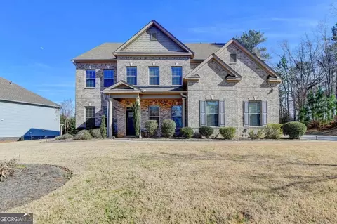 6820 Louis Dr, Locust Grove, GA 30248
