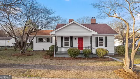 5 S 4th St SE, Lindale, GA 30147