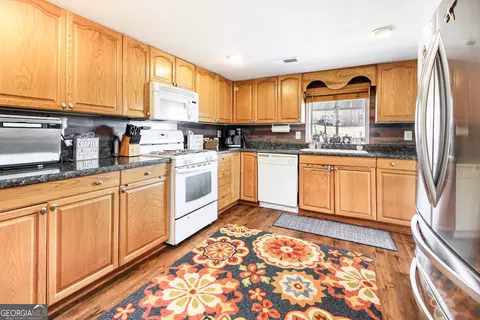 55 Lang Cir, Covington, GA 30014 photo 13