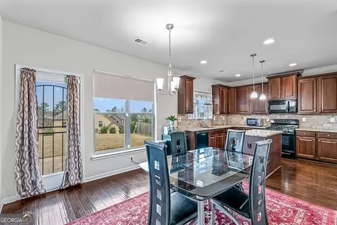 Dining - 581 Caledon Way, Hampton, GA 30228 photo 4 of 4