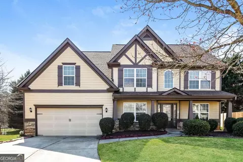 2369 Park Estates Dr, Snellville, GA 30078