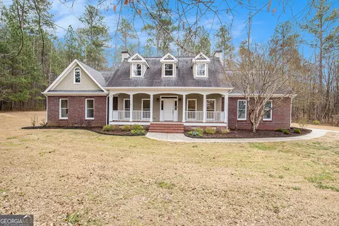 511 Macedonia Rd, Newnan, GA 30263