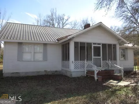 403 Louina Dr, Roanoke, AL 36274