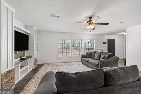 3556 Ellis Rd, Register, GA 30452 photo 3