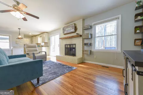 5525 Pace Rd, Fairburn, GA 30213 photo 4