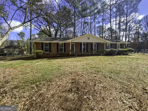 4005 Manor House Dr, Marietta, GA 30062