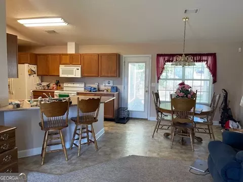6650 Pine Ridge Cir, Blackshear, GA 31516 photo 4