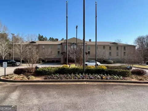 930 Lake Oconee Pkwy #304, Eatonton, GA 31024