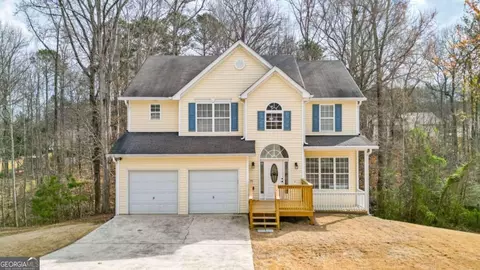 122 Oakridge Ct, Douglasville, GA 30134